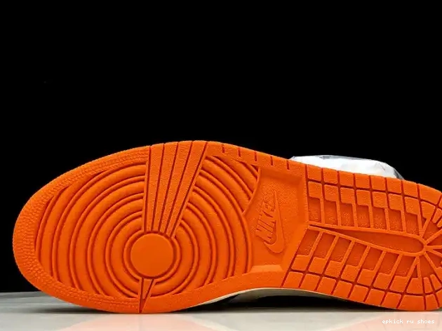 Cheap x AQ0818-158 AJ1 Off-Louis Air 1 OW Jordan 0616